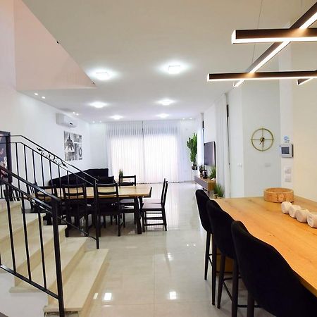אמה וילה ריזורט Villa Hadera Eksteriør billede